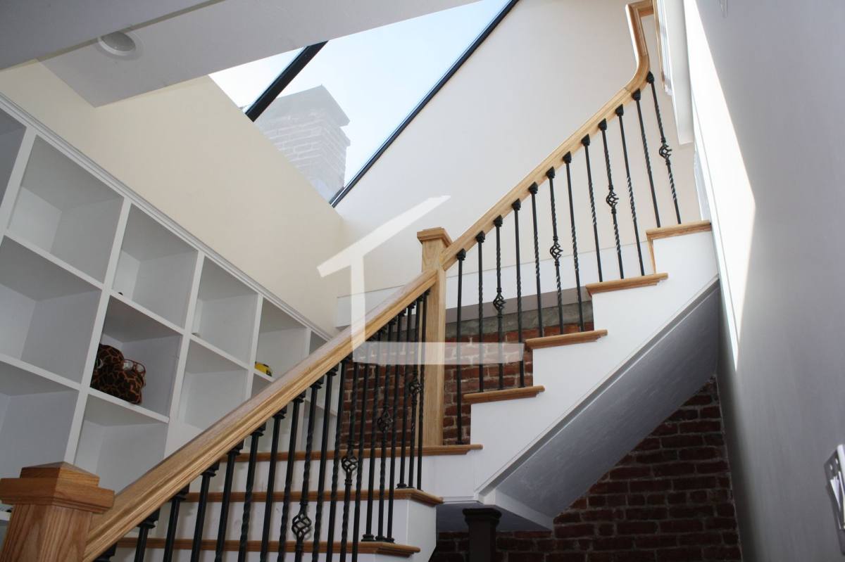House for rent at 16-16 Beacon St, Brookline, MA 02446