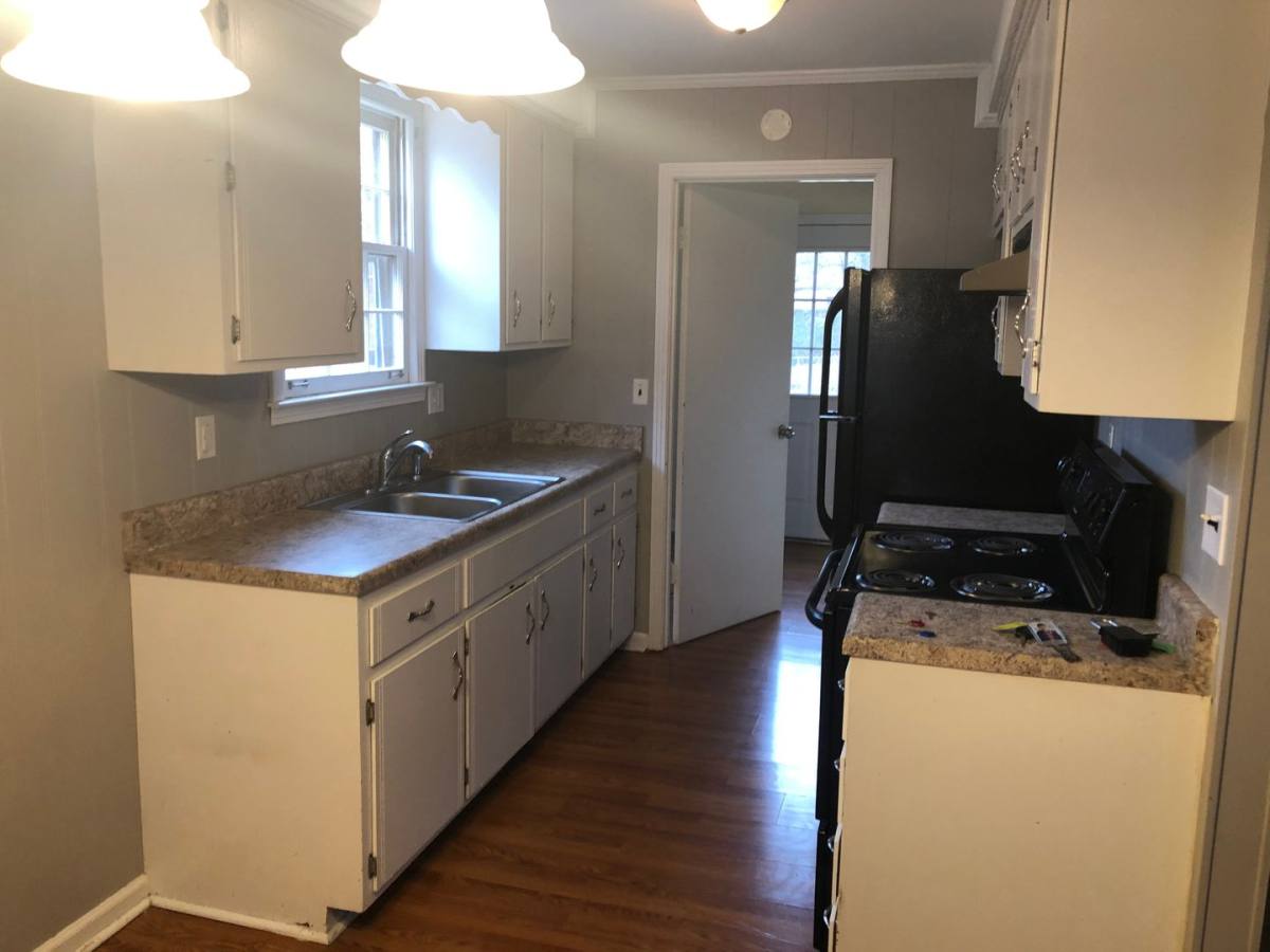 House for rent at 225 Old Hopkinsville Highway, Clarksville, TN 37042