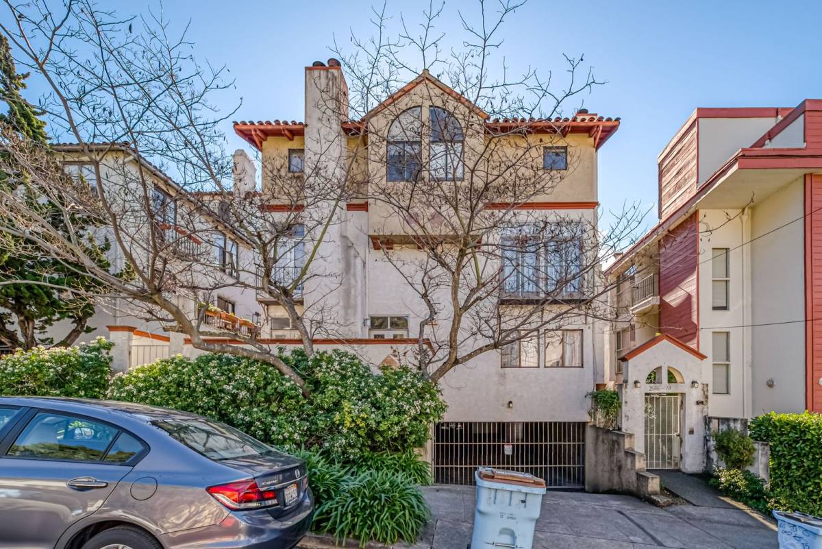 Townhouse for rent at 2578 Virginia St, Berkeley, CA 94709