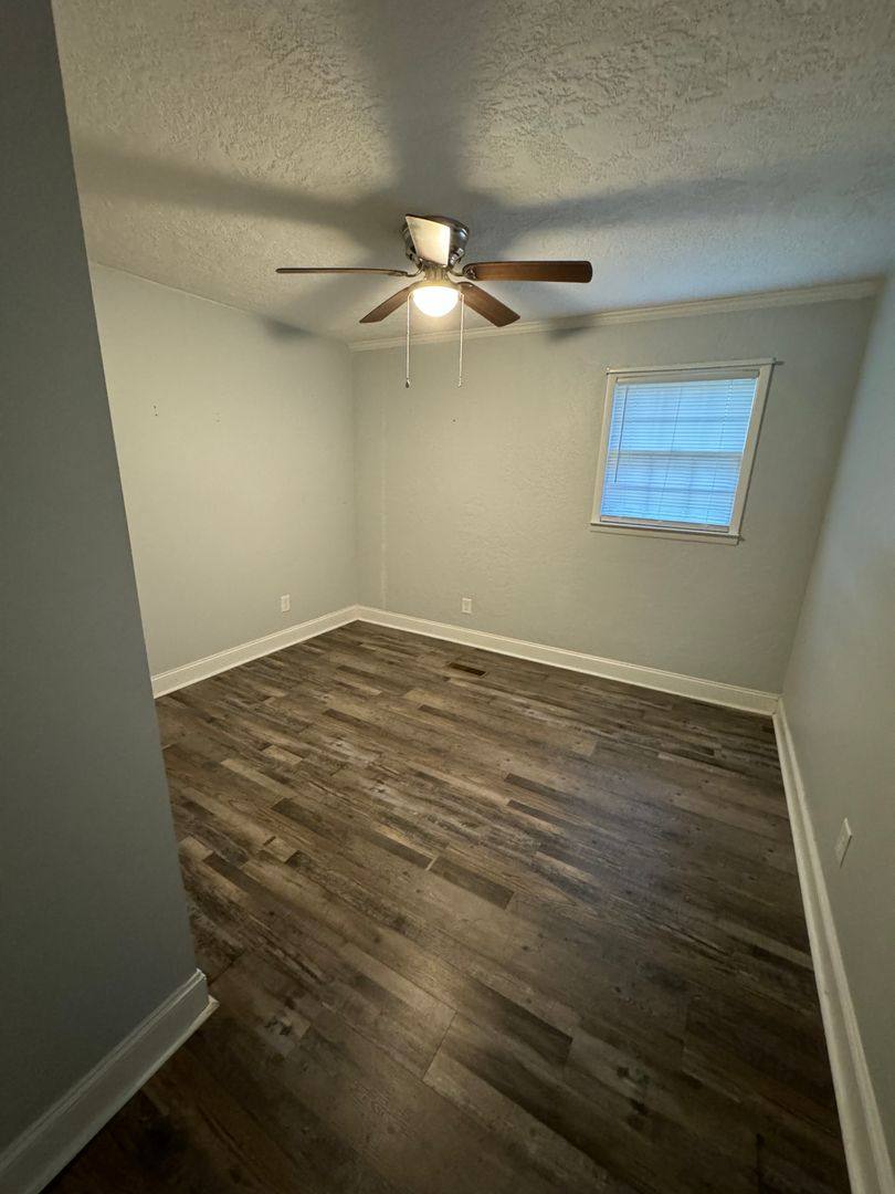 Apartment for rent at 1680 Nisbet Lake Rd, Jacksonville, AL 36265