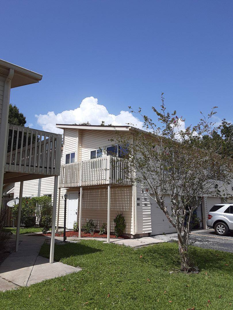 Condo for rent at 1101 Spring Meadow Dr, Kissimmee, FL 34741