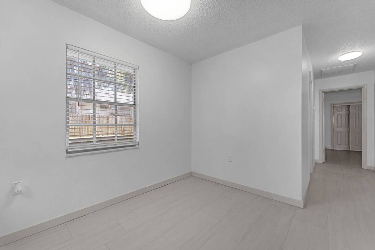 Apartment for rent at 2818 NE 7th St, Ocala, FL 34470