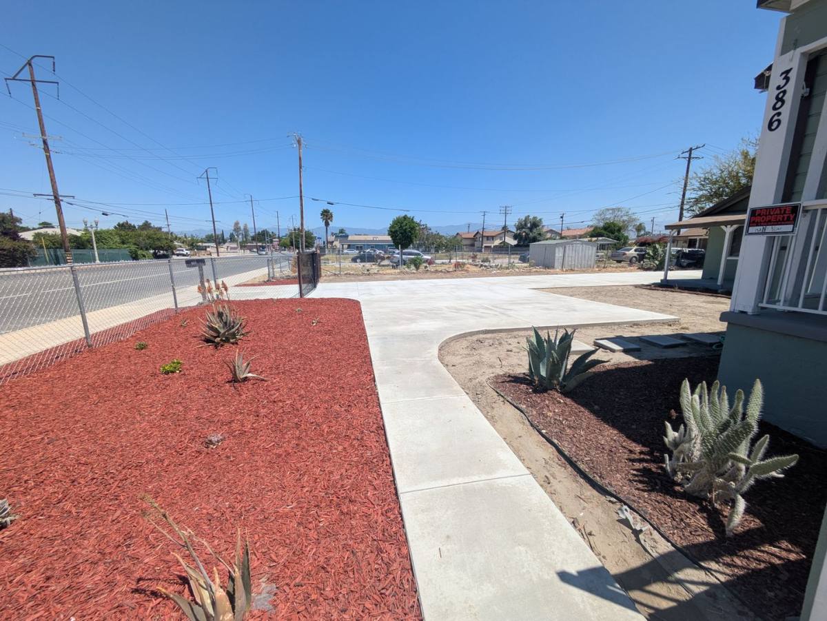 House for rent at 386 N Mount Vernon Ave, Colton, CA 92324