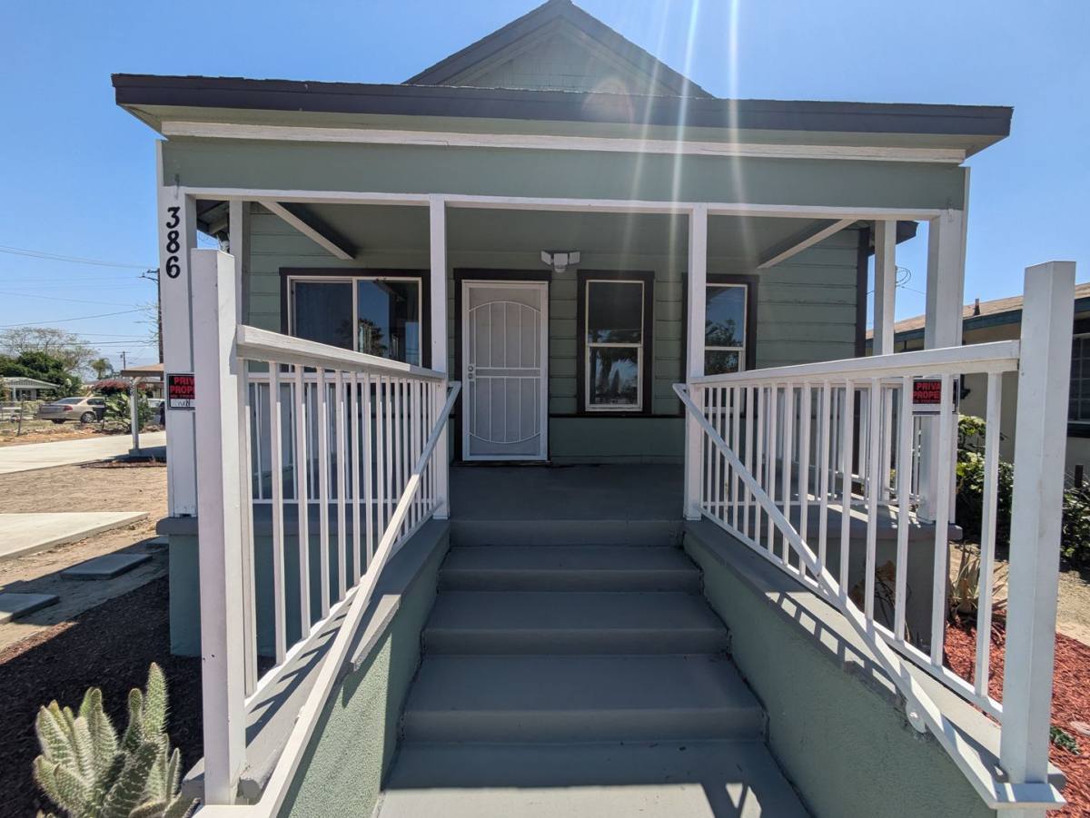 House for rent at 386 N Mount Vernon Ave, Colton, CA 92324