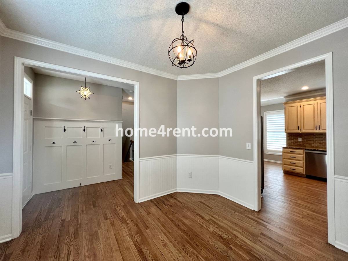 House for rent at 14068 W 147th Place, Olathe, KS 66062