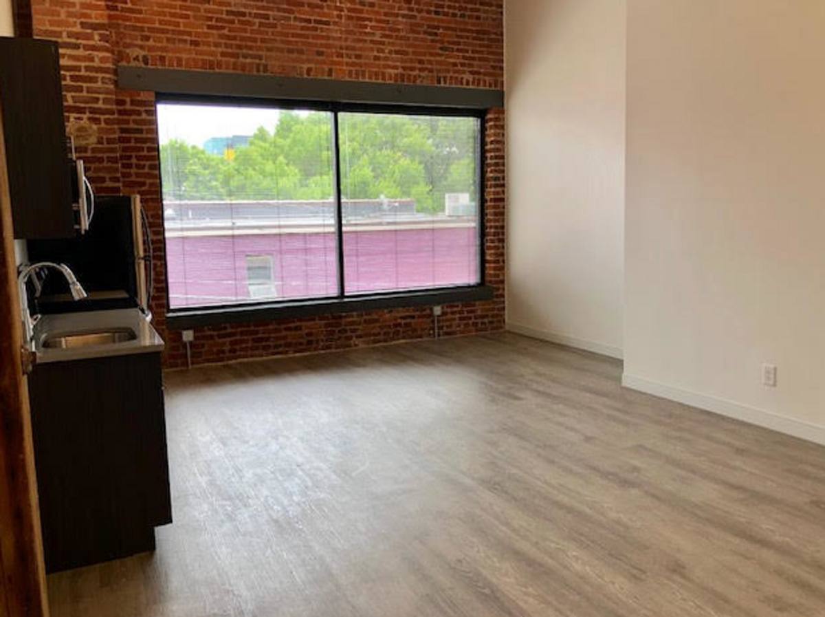 Apartment for rent at 106 S Foushee St, Richmond, VA 23220