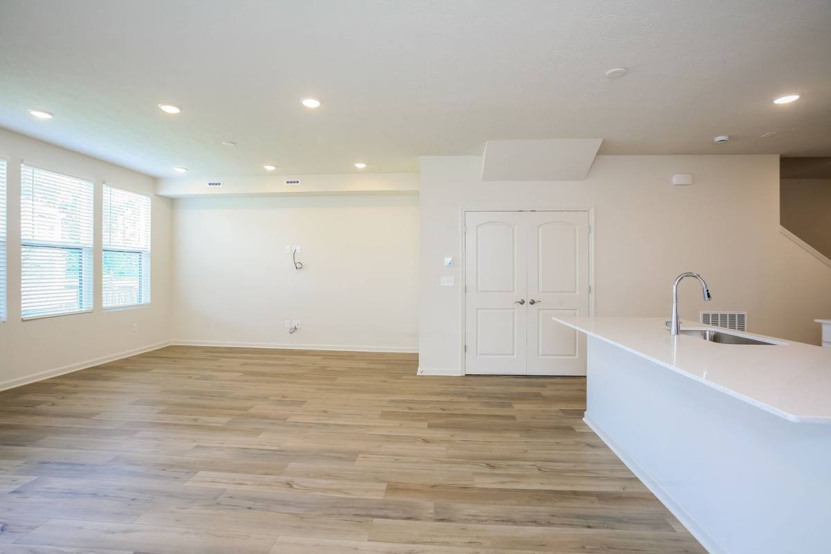 Townhouse for rent at 9738 Behner Dr, Indianapolis, IN 46250