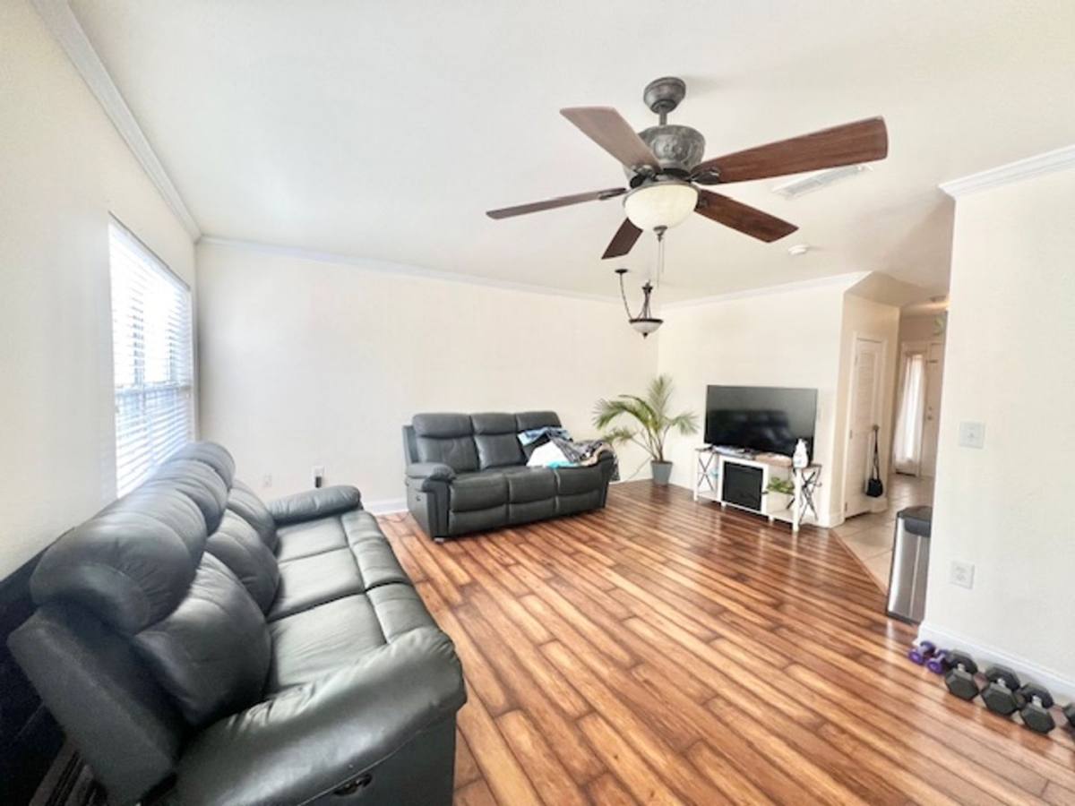 House for rent at 558 Wingspan Way, Crestview, FL 32536