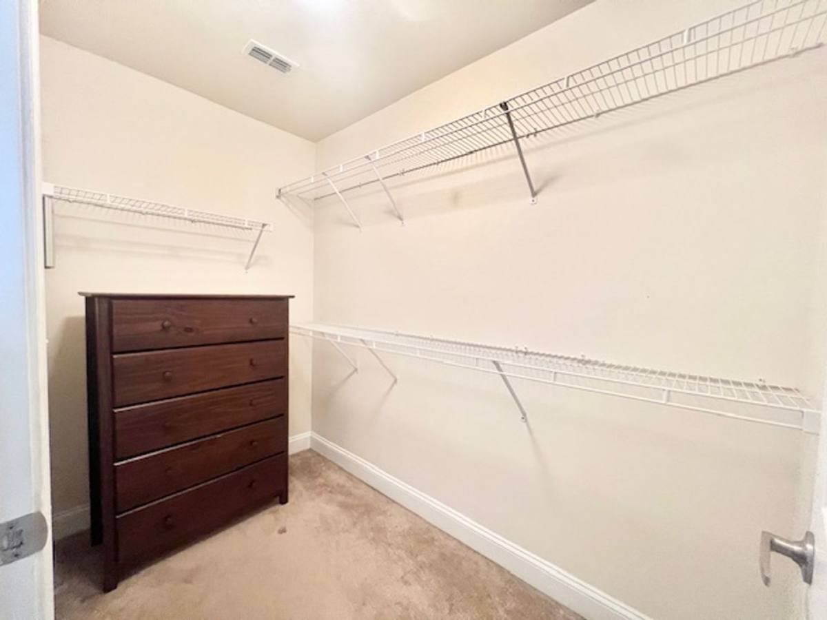 House for rent at 558 Wingspan Way, Crestview, FL 32536