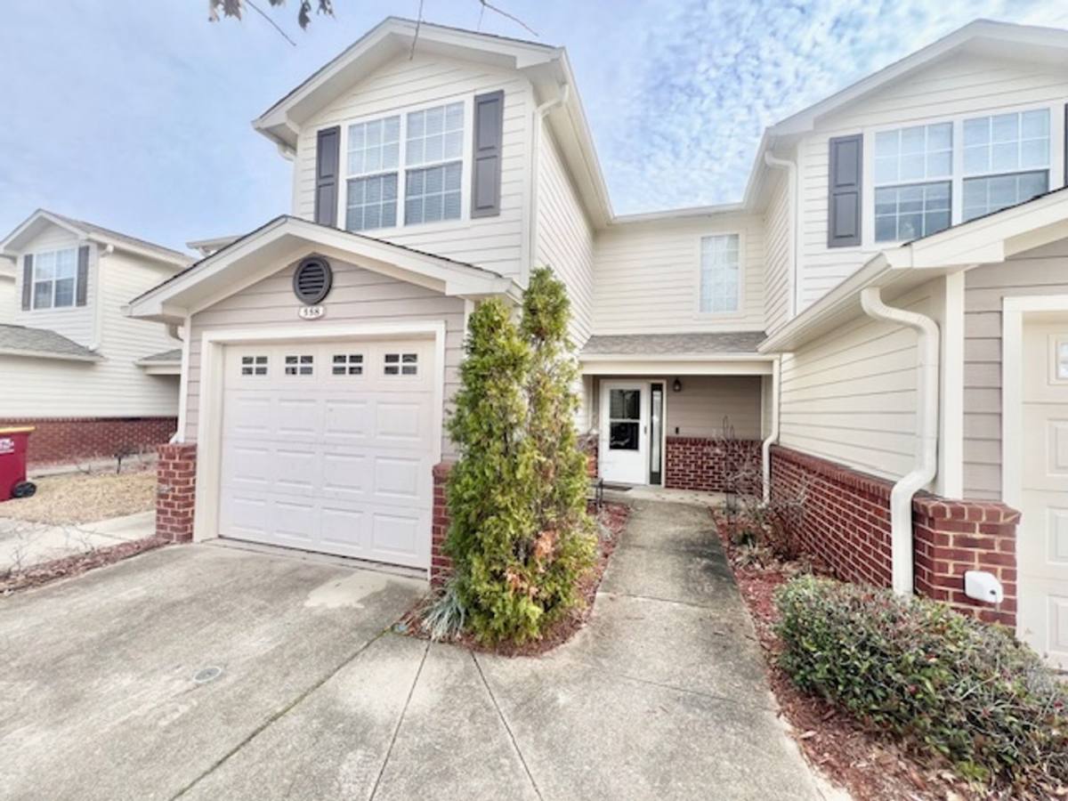 House for rent at 558 Wingspan Way, Crestview, FL 32536