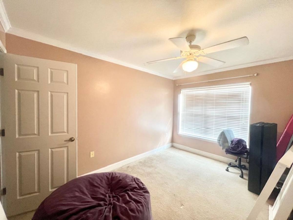 House for rent at 558 Wingspan Way, Crestview, FL 32536