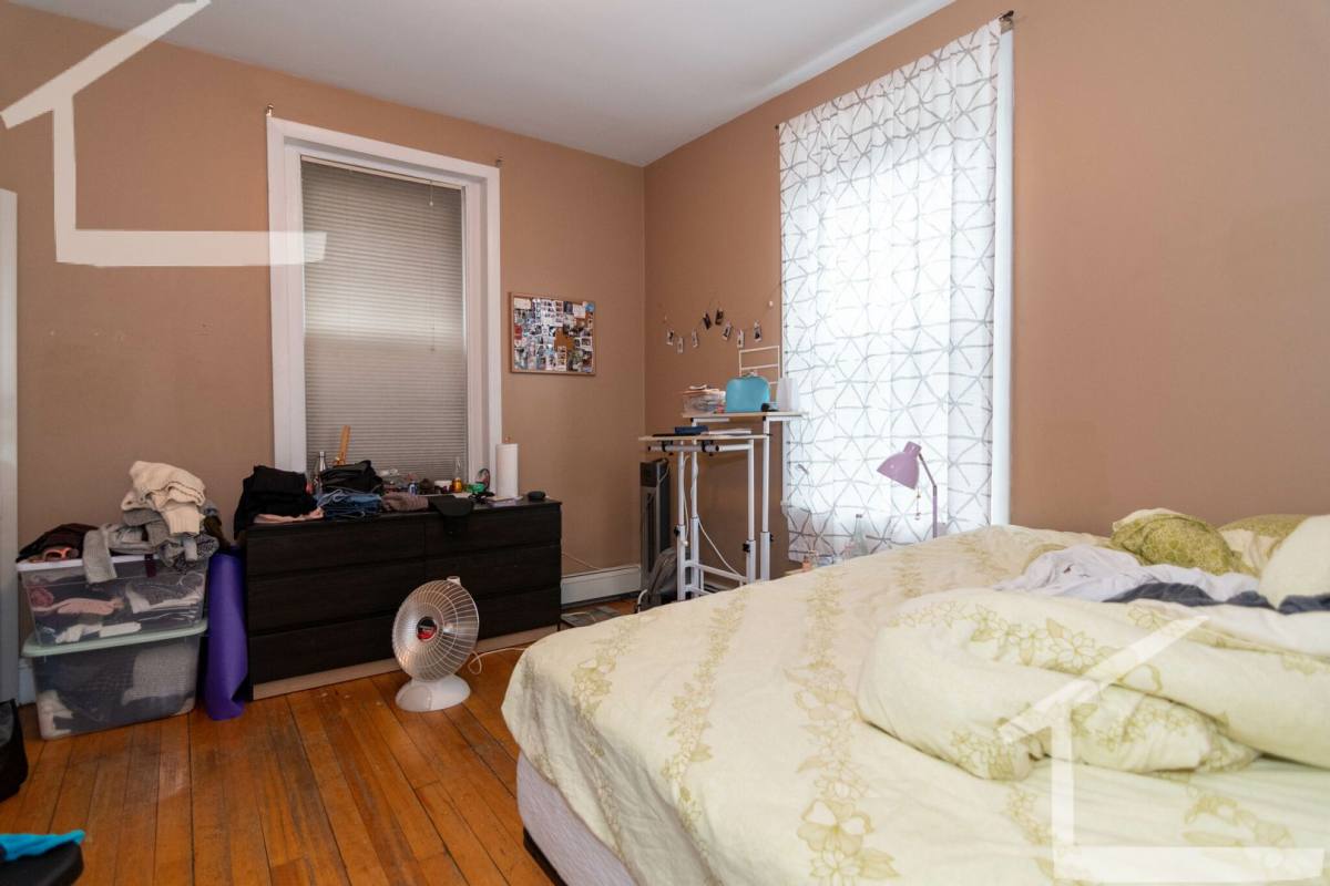 Apartment for rent at 6 Glenville Ave #102, Allston, MA 02134