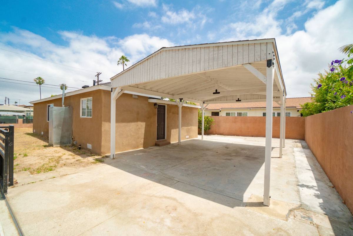 House for rent at 1570 W 226th St, Torrance, CA 90501