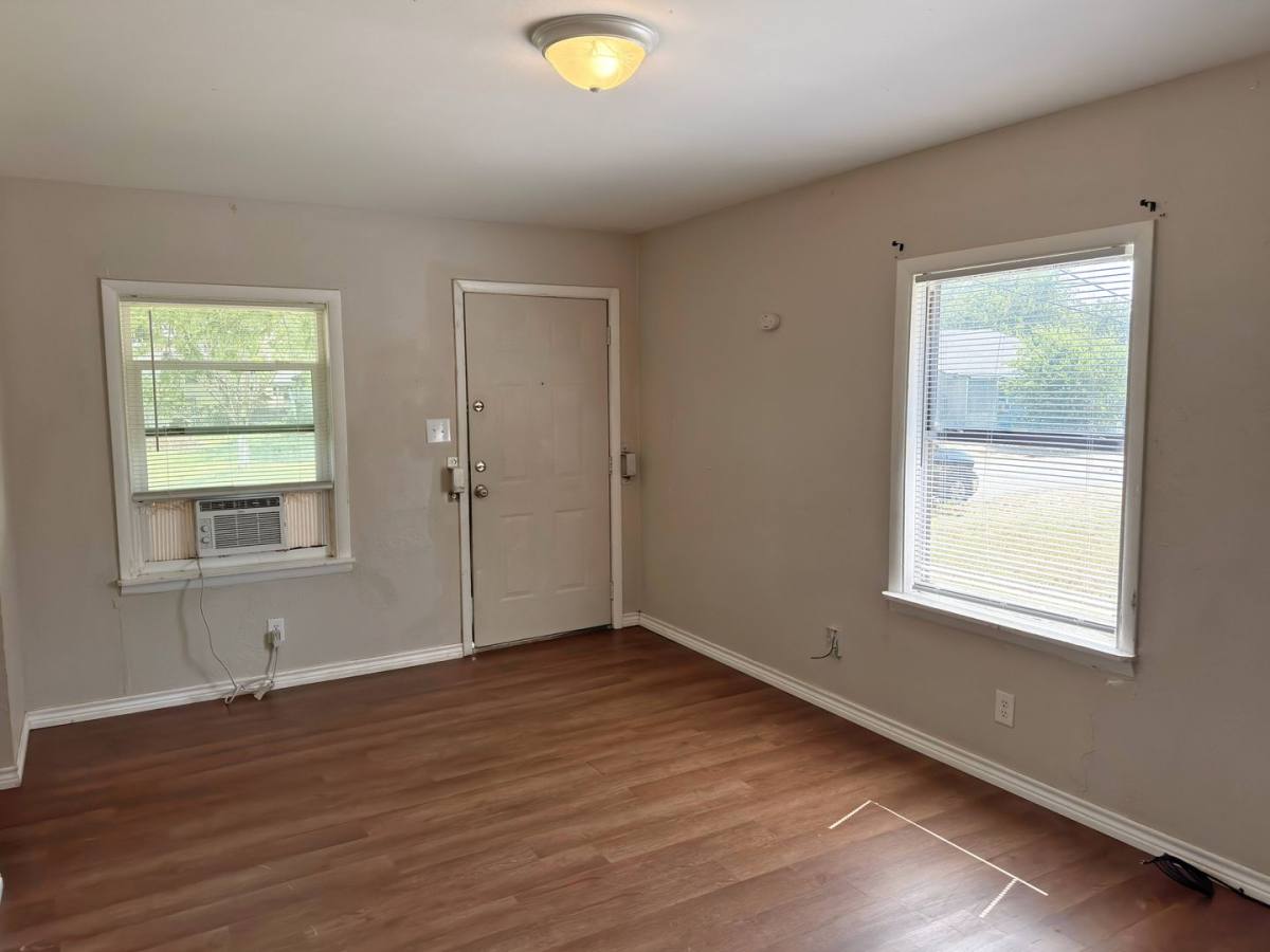 Apartment for rent at 1401 Fillmore St, Wichita Falls, TX 76309