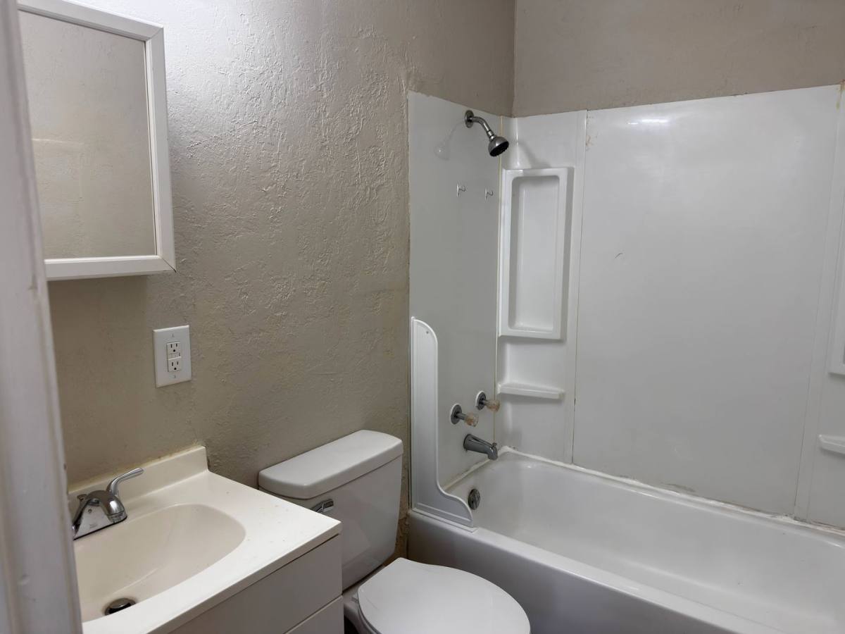 Apartment for rent at 1401 Fillmore St, Wichita Falls, TX 76309