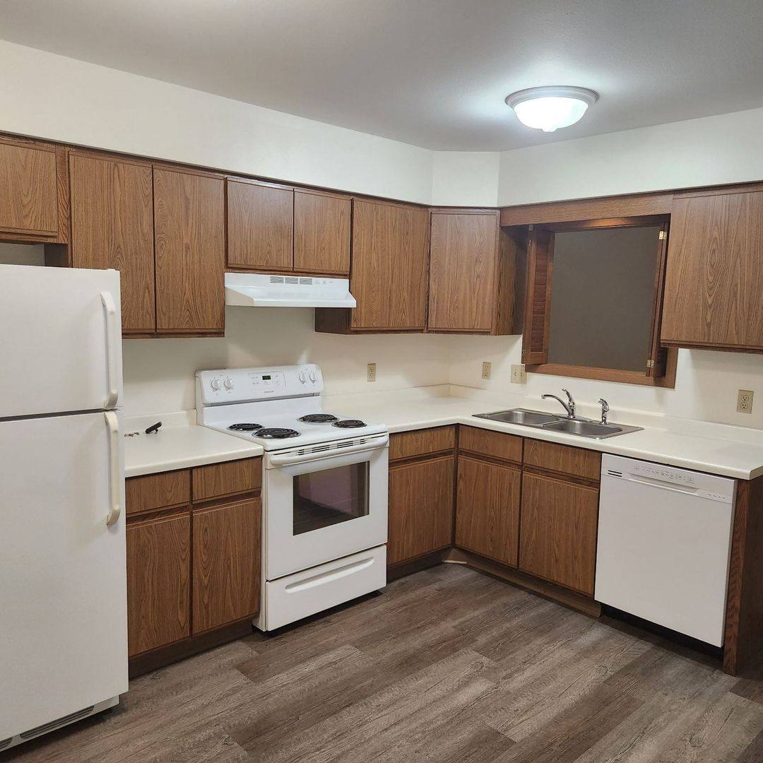 Townhouse for rent at 2502 Sessions St, Eau Claire, WI 54701