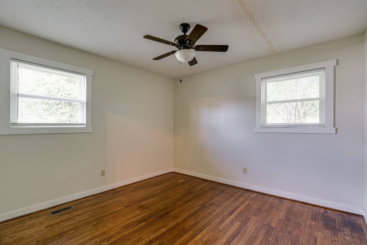 House for rent at 324 Loop Rd, Jasper, TN 37347