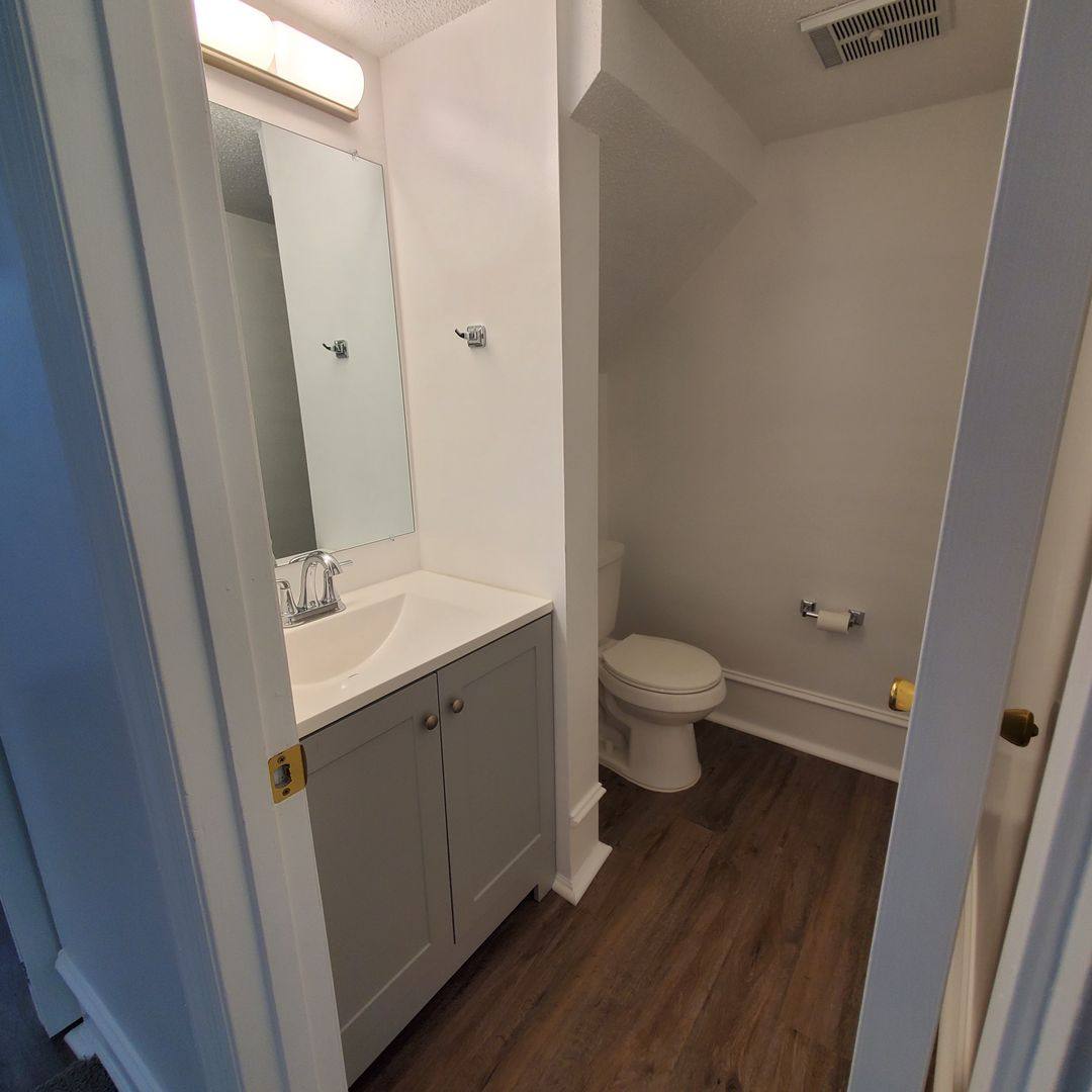 Townhouse for rent at 18 Somerset Parkway, Daleville, AL 36322