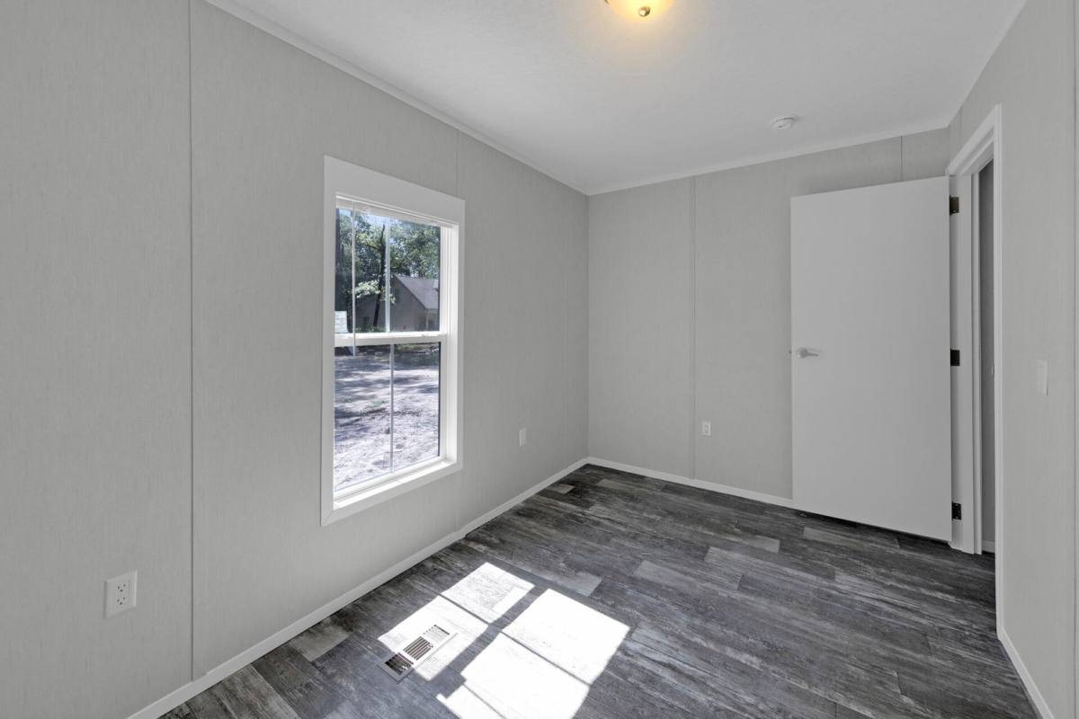 Apartment for rent at 1504 E Ponderosa Rd, Fort Walton Beach, FL 32547
