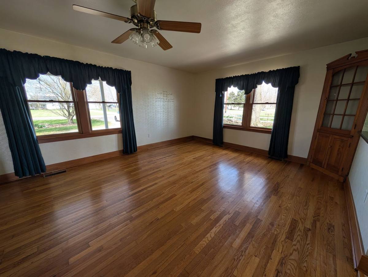 House for rent at 13200 County Rd, Middlebury, IN 46540