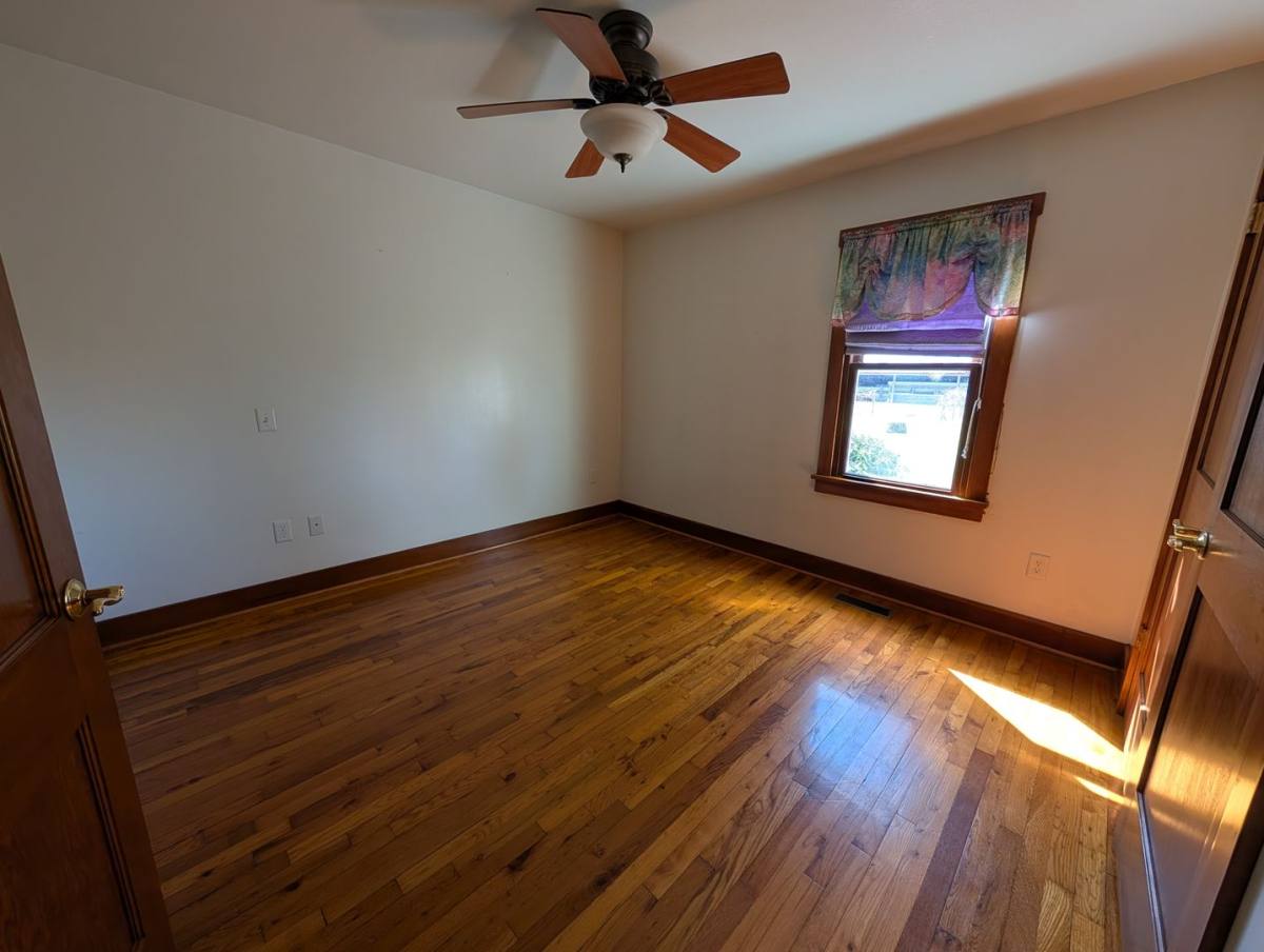 House for rent at 13200 County Rd, Middlebury, IN 46540