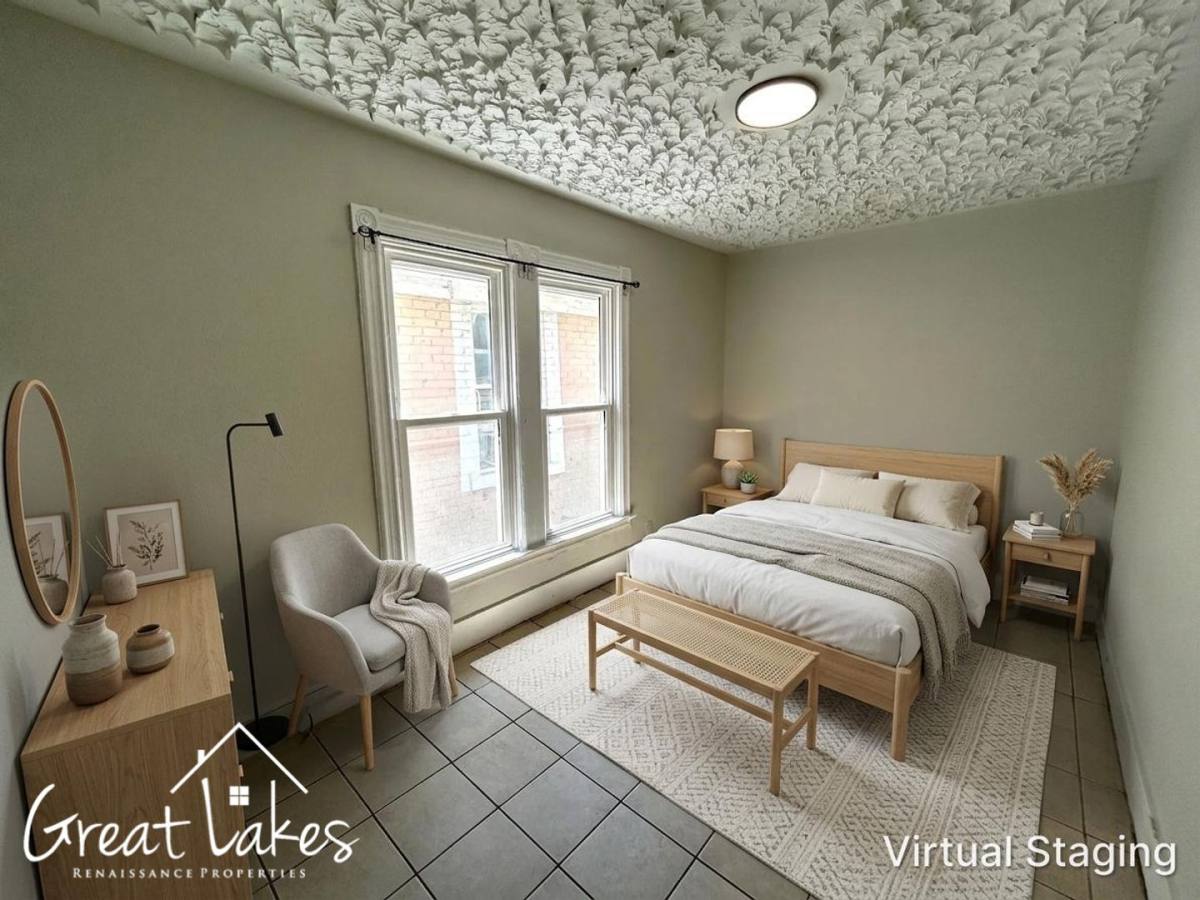 Apartment for rent at 1729 Vinewood St, Detroit, MI 48216