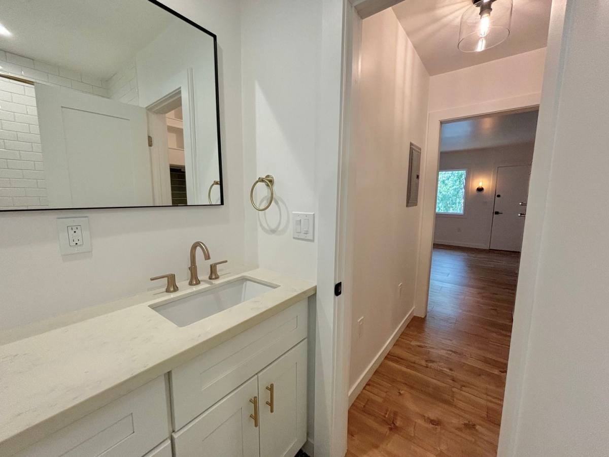 Apartment for rent at 4657 Coldwater Canyon Ave, Studio City, CA 91604