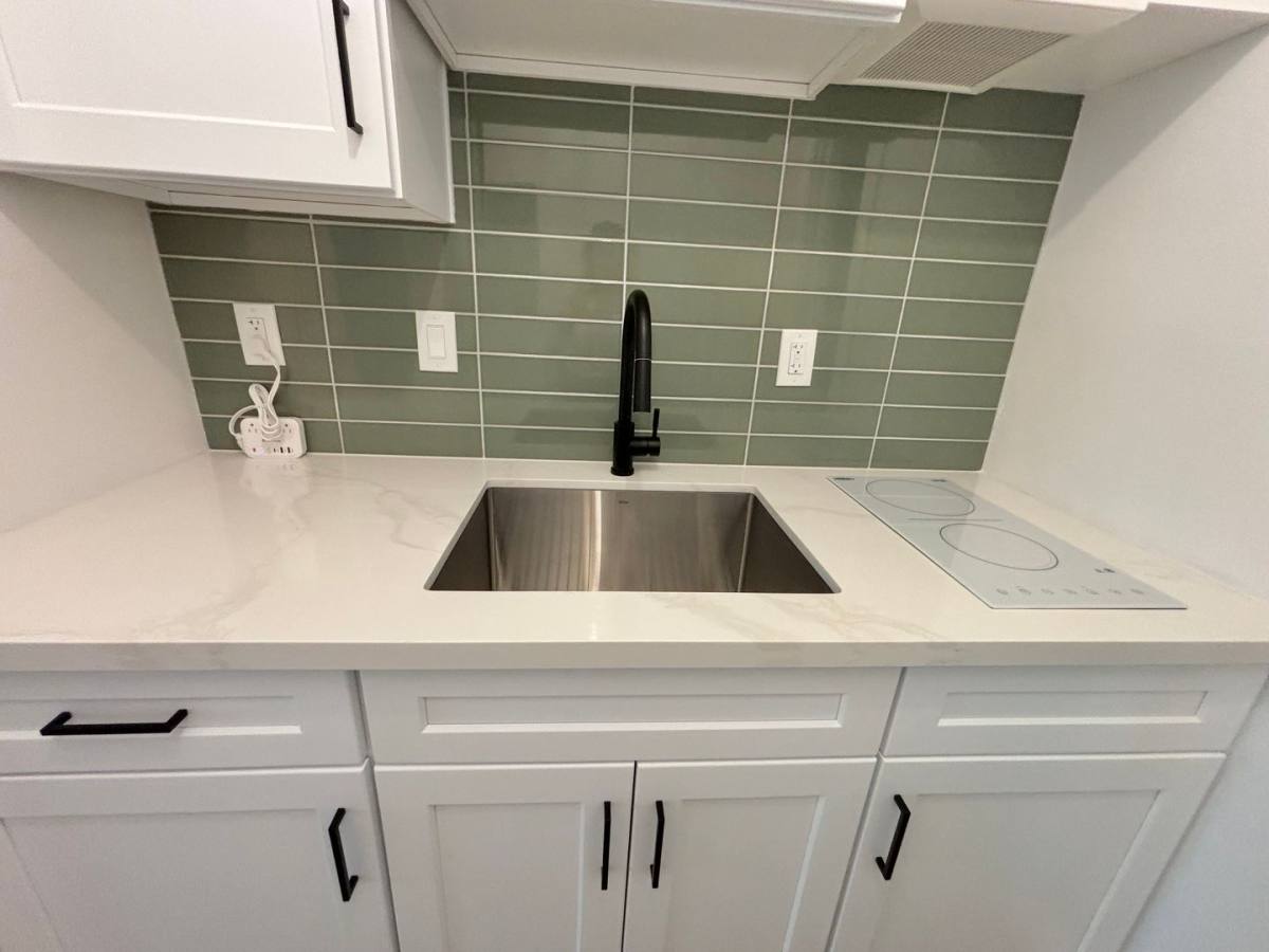Apartment for rent at 4657 Coldwater Canyon Ave, Studio City, CA 91604