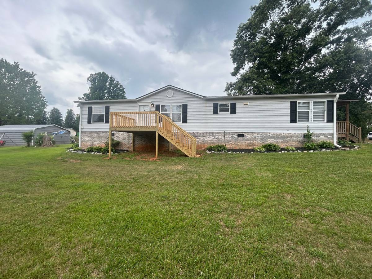 Apartment for rent at 2087 Geer Highway, Travelers Rest, SC 29690