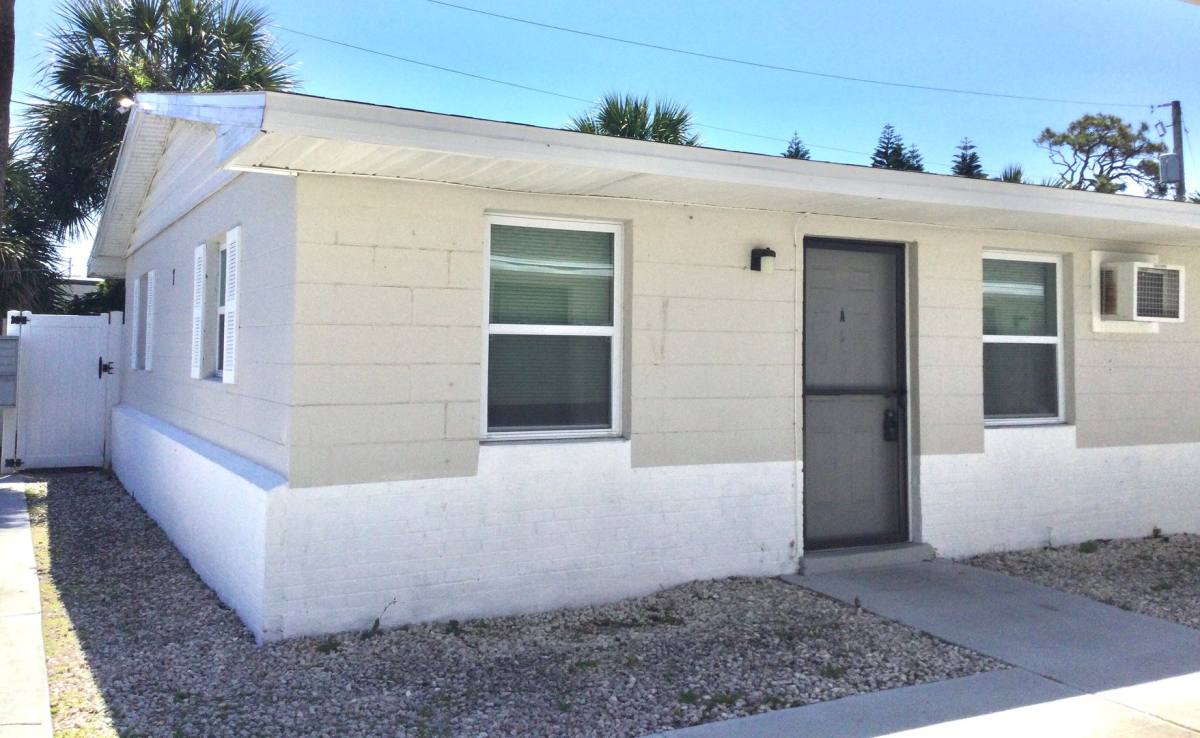 Apartment for rent at 7 Circle Ave, Melbourne, FL 32935