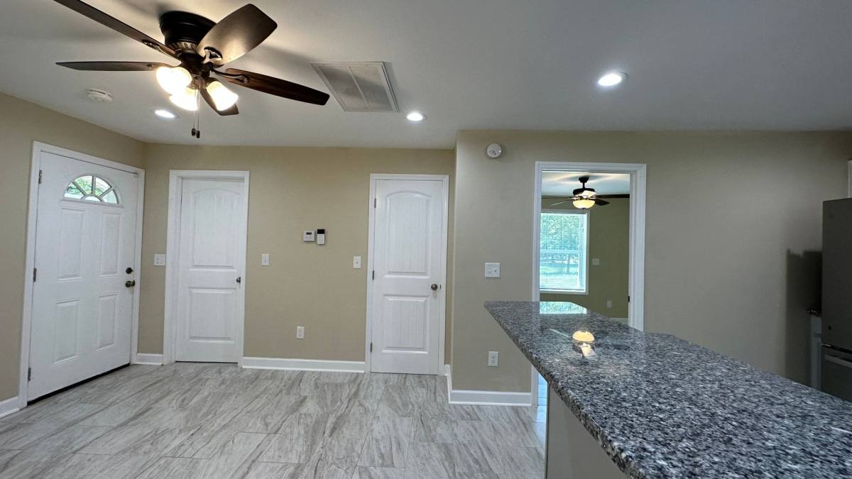 Townhouse for rent at 1006 S Welcome Rd, Greenville, SC 29611
