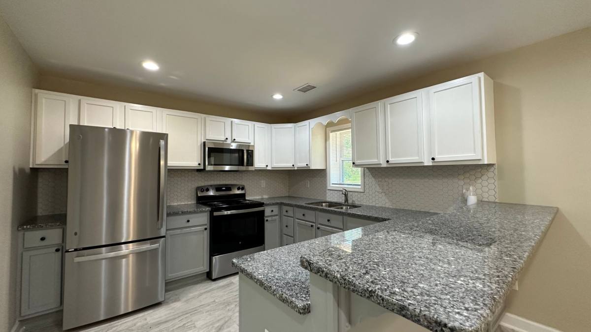 Townhouse for rent at 1006 S Welcome Rd, Greenville, SC 29611