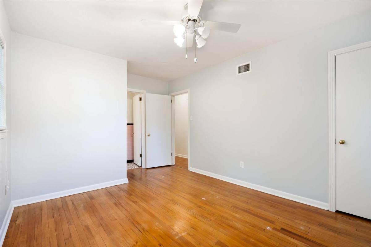 House for rent at 703 Magnolia Rd, Mobile, AL 36606
