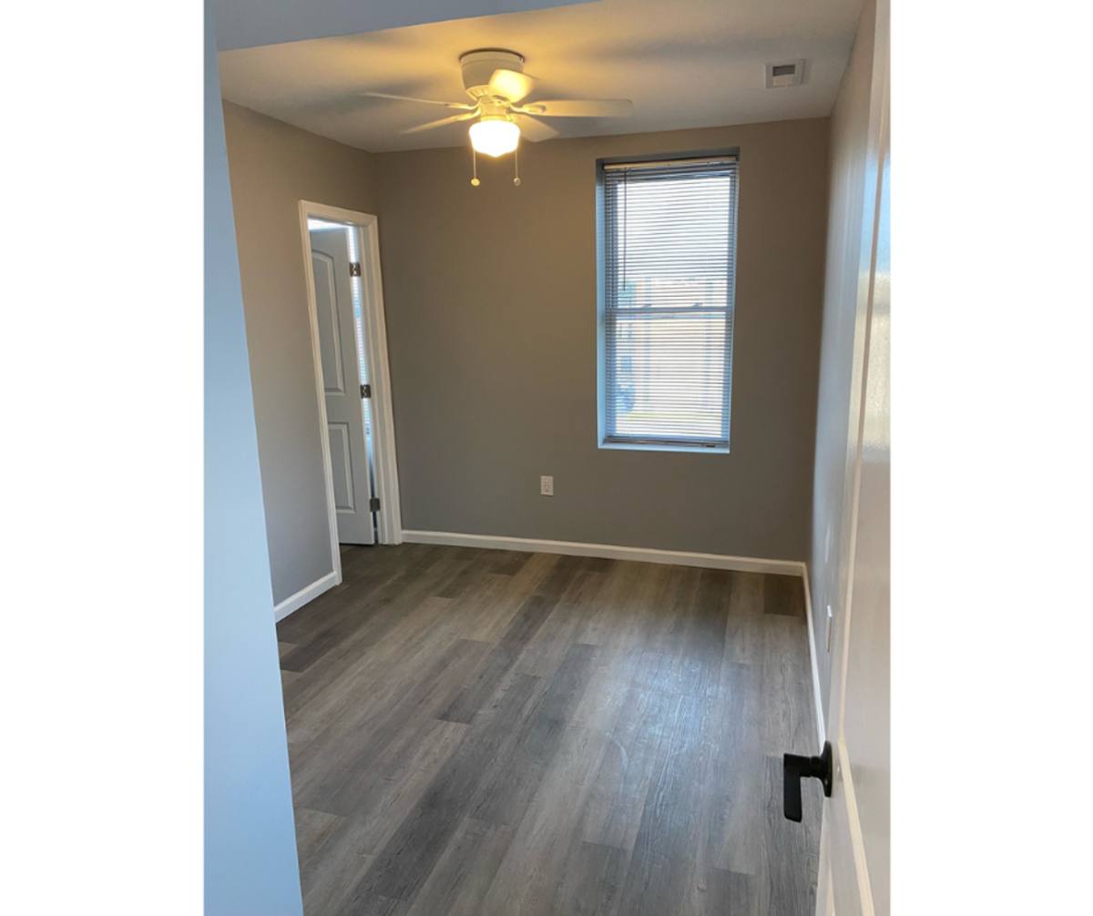 Apartment for rent at 6 S Franklintown Rd, Baltimore, MD 21223