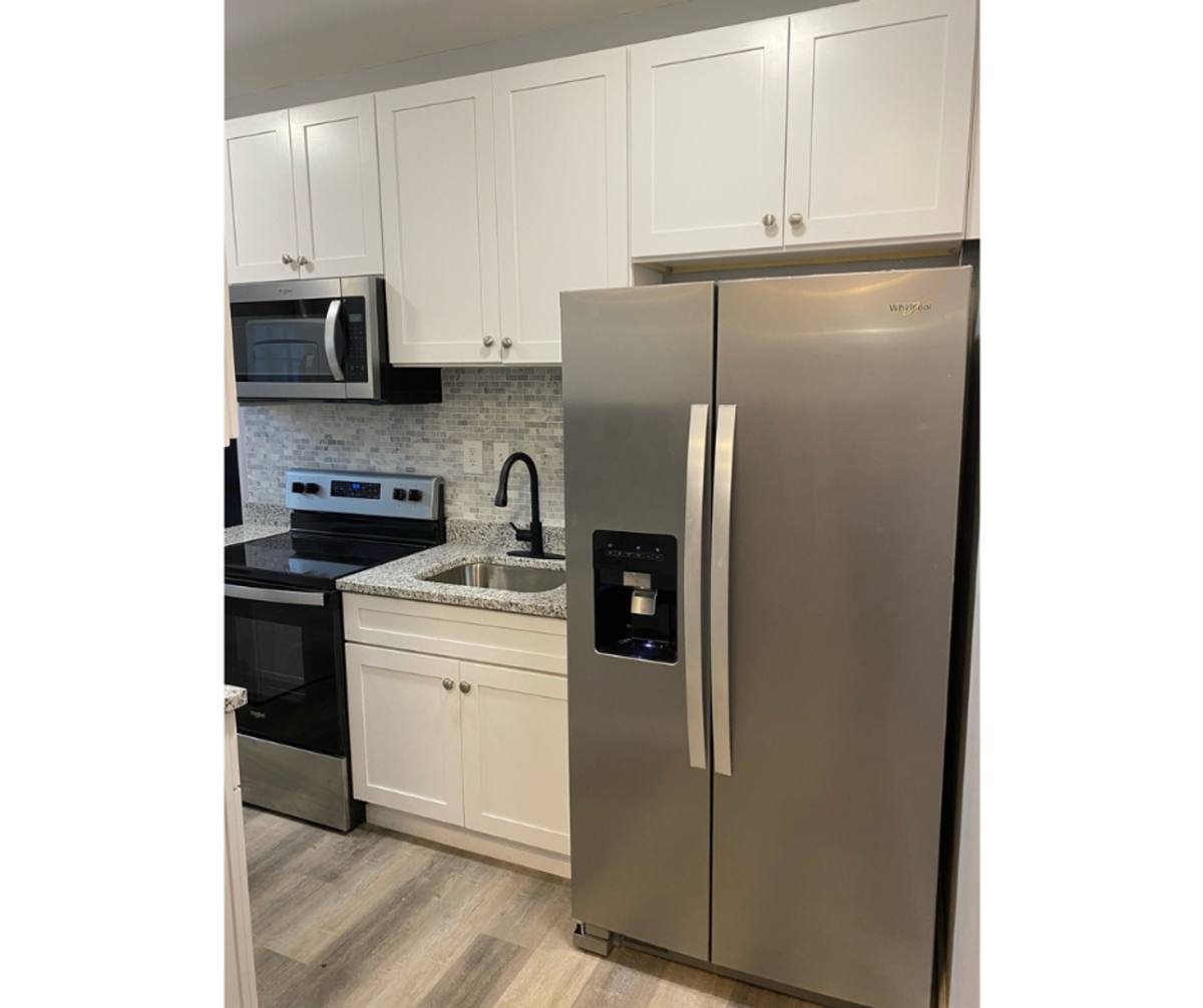 Apartment for rent at 6 S Franklintown Rd, Baltimore, MD 21223
