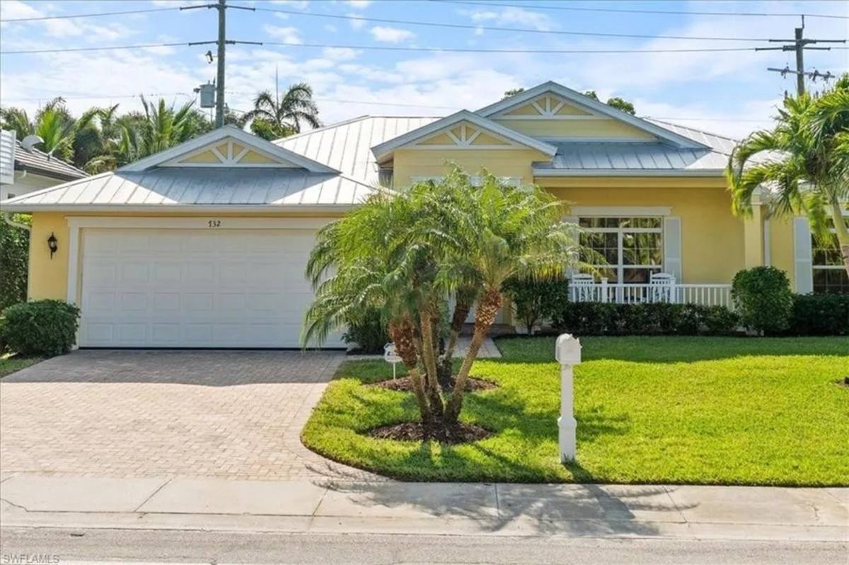 House for rent at 732 7th Ave N, Naples, FL 34102