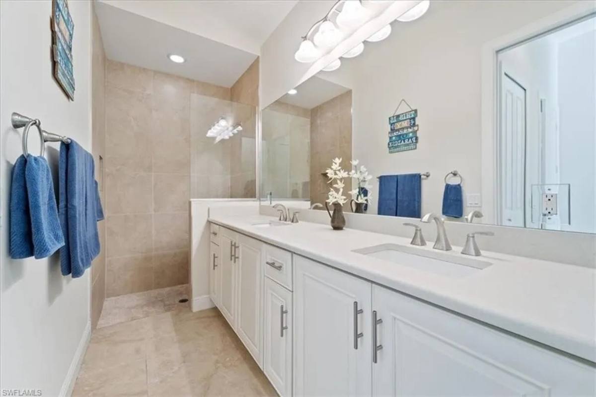 House for rent at 732 7th Ave N, Naples, FL 34102