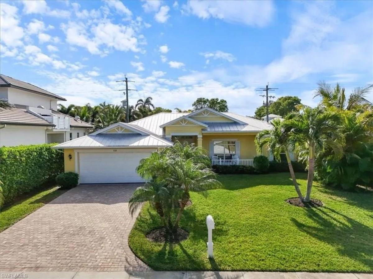 House for rent at 732 7th Ave N, Naples, FL 34102