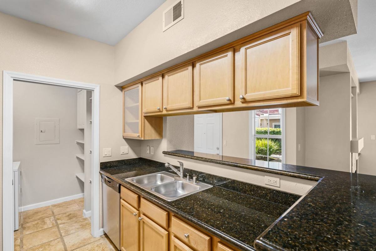 Condo for rent at 885 Halidon Way, Folsom, CA 95630