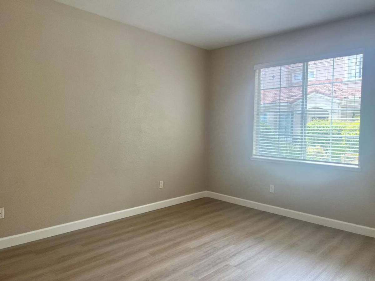 Condo for rent at 885 Halidon Way, Folsom, CA 95630