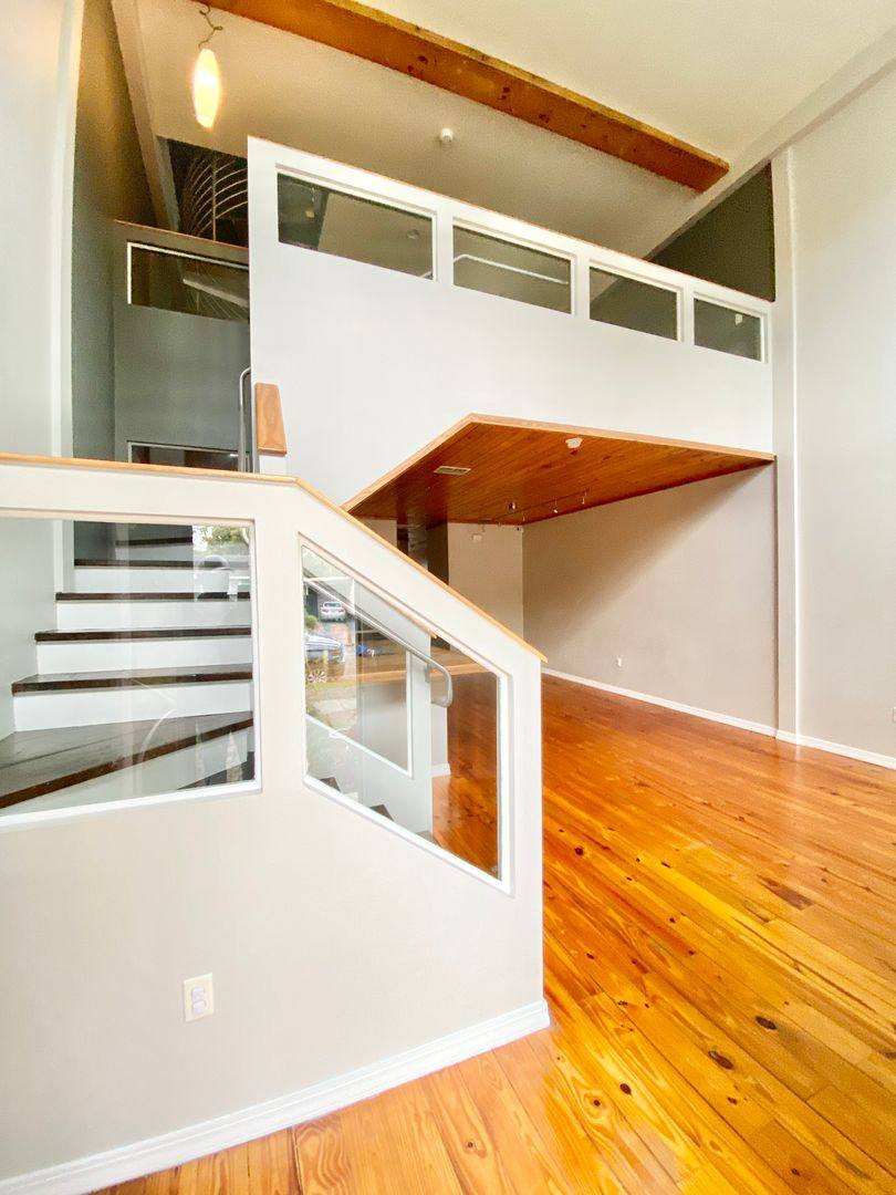 Townhouse for rent at 123 E Muriel St, Orlando, FL 32806