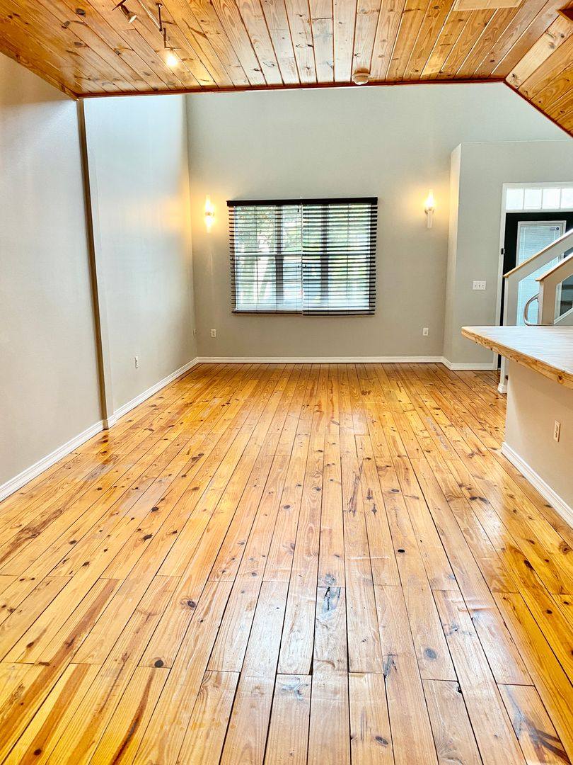 Townhouse for rent at 123 E Muriel St, Orlando, FL 32806