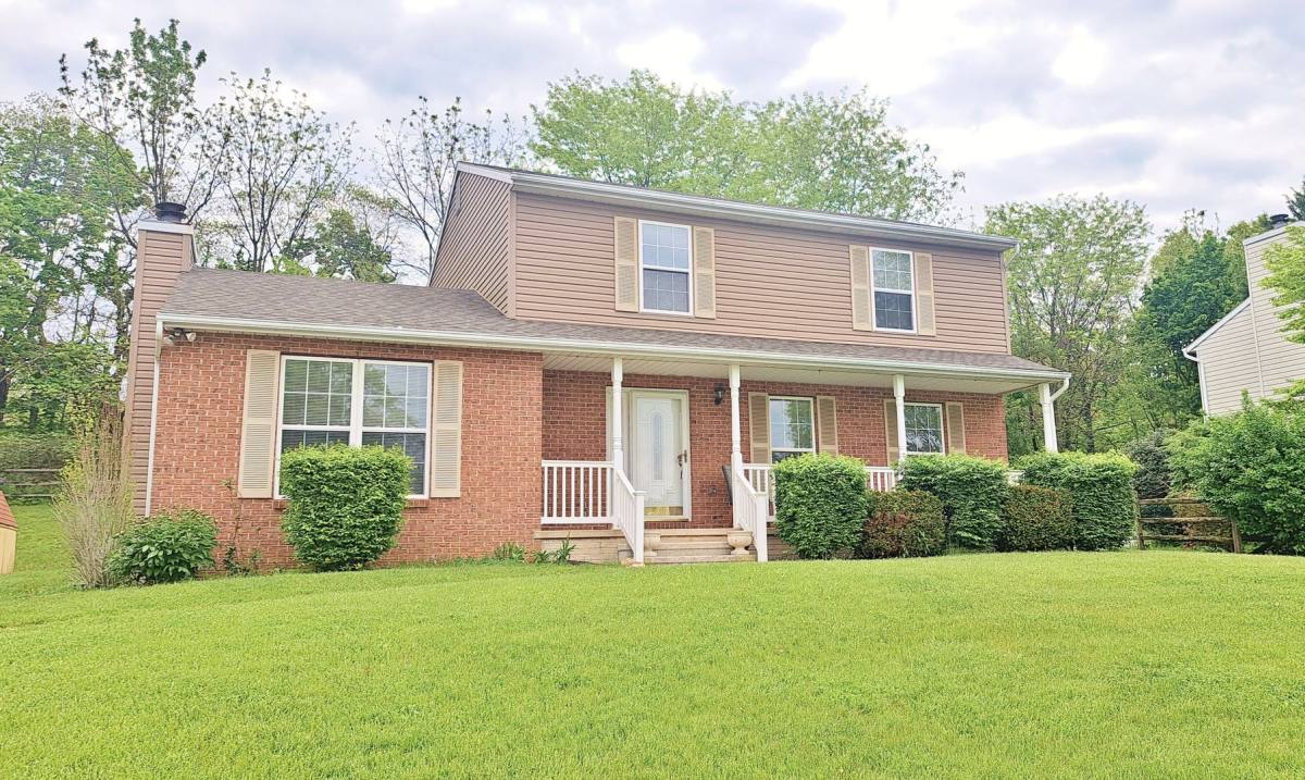 House for rent at 58 Frock Dr, Hanover, PA 17331