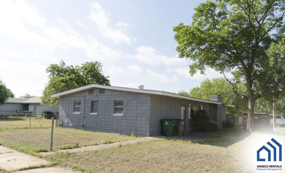 House for rent at 4422 Bowie St, San Angelo, TX 76903