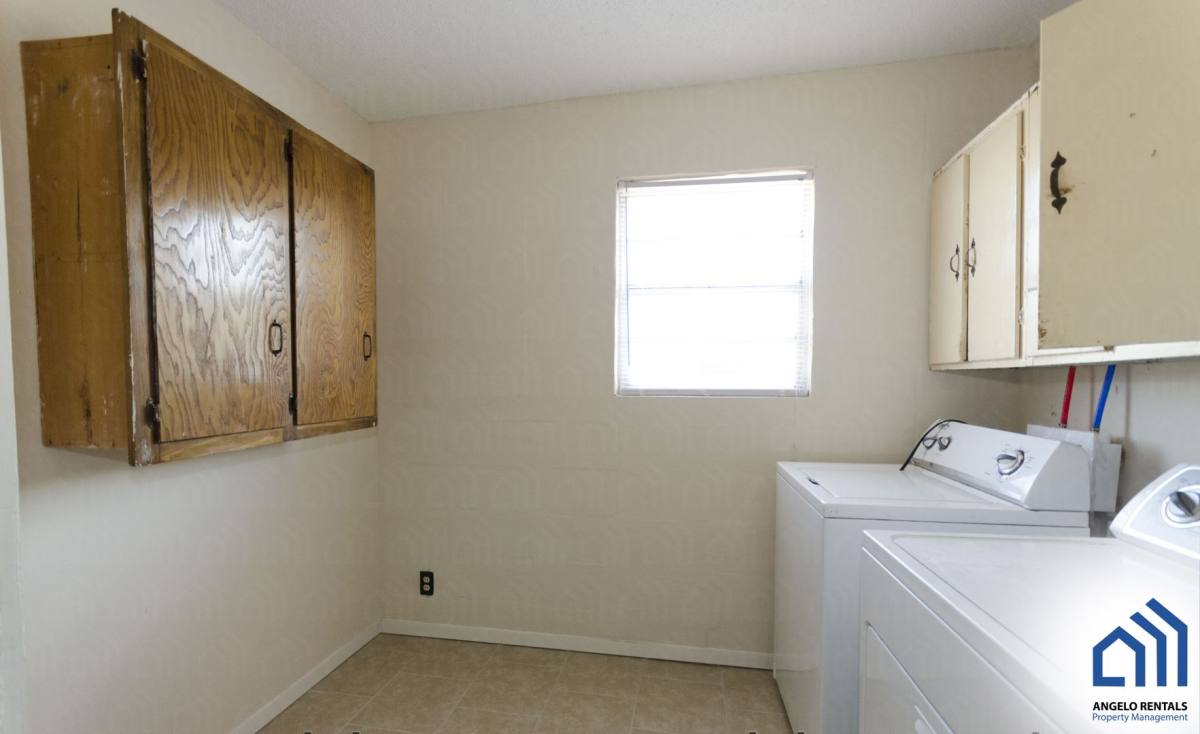House for rent at 4422 Bowie St, San Angelo, TX 76903