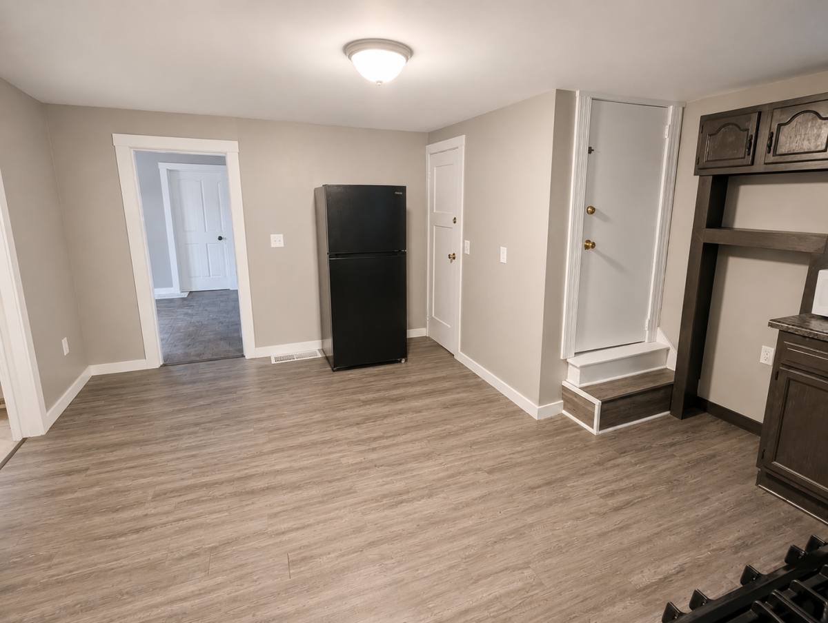 Apartment for rent at 302 Caroline Ave, Syracuse, NY 13209