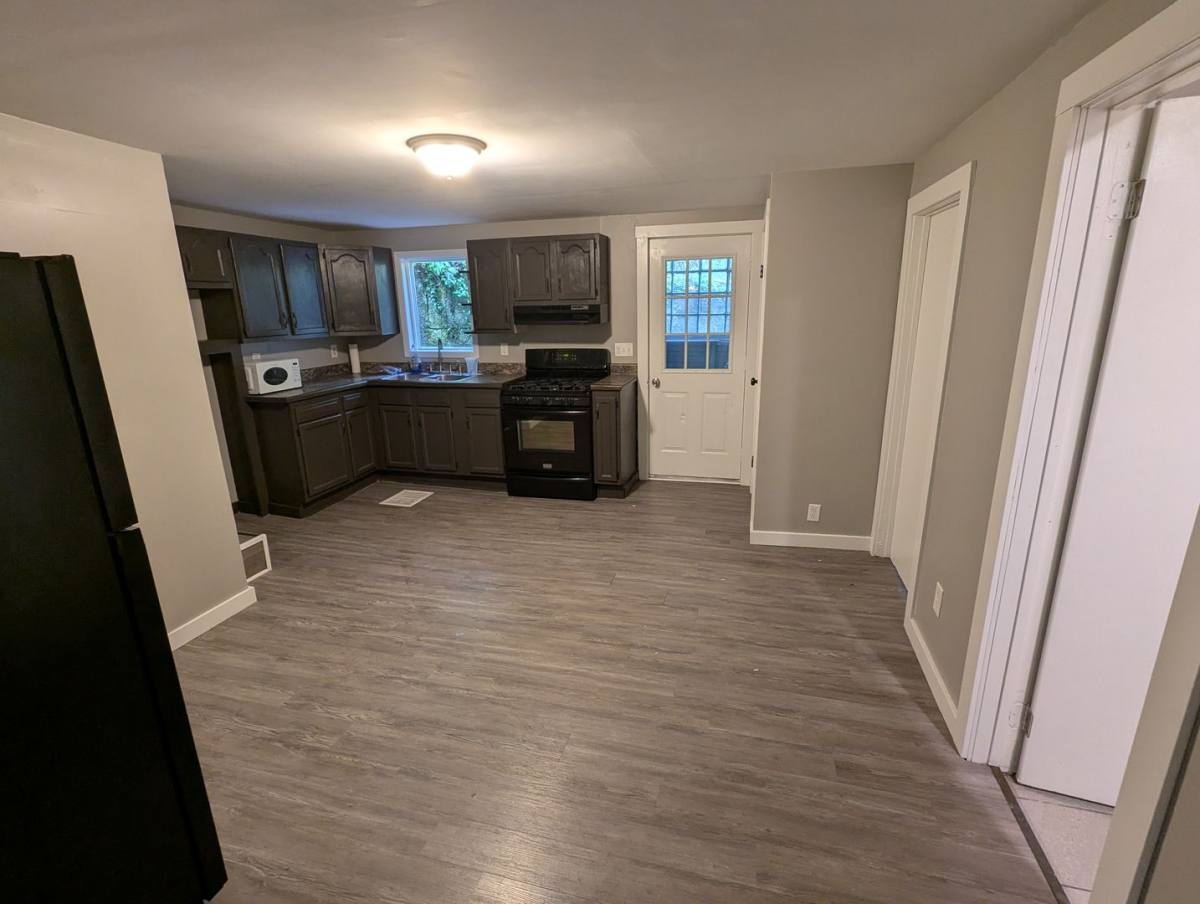 Apartment for rent at 302 Caroline Ave, Syracuse, NY 13209