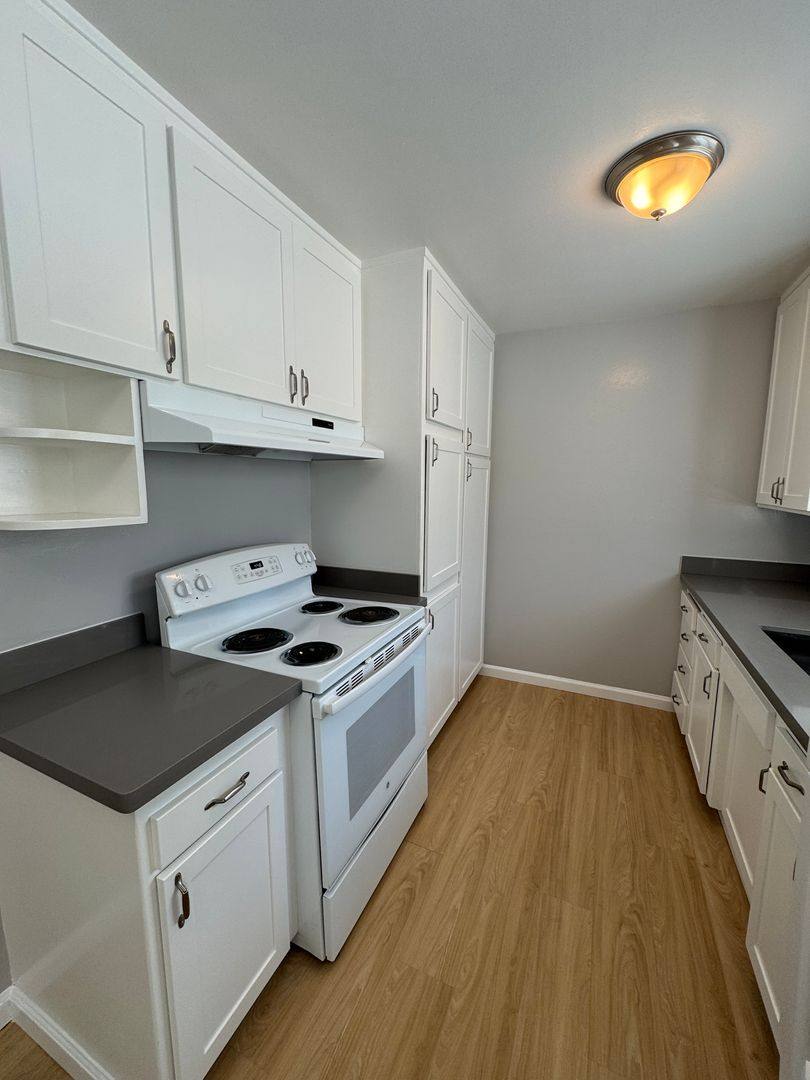 Apartment for rent at 2937 Magliocco Dr, San Jose, CA 95128