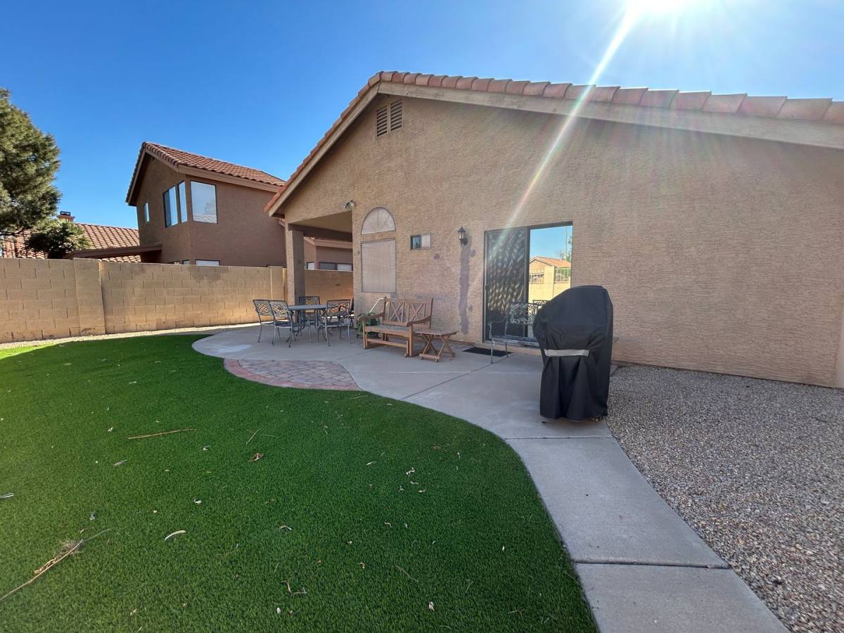 House for rent at 15627 N 50th St, Scottsdale, AZ 85254