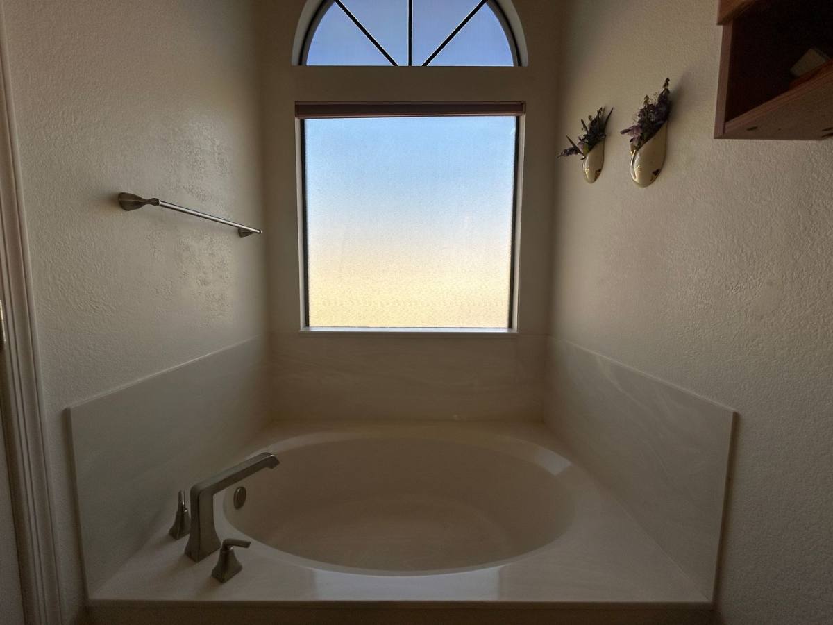 House for rent at 15627 N 50th St, Scottsdale, AZ 85254